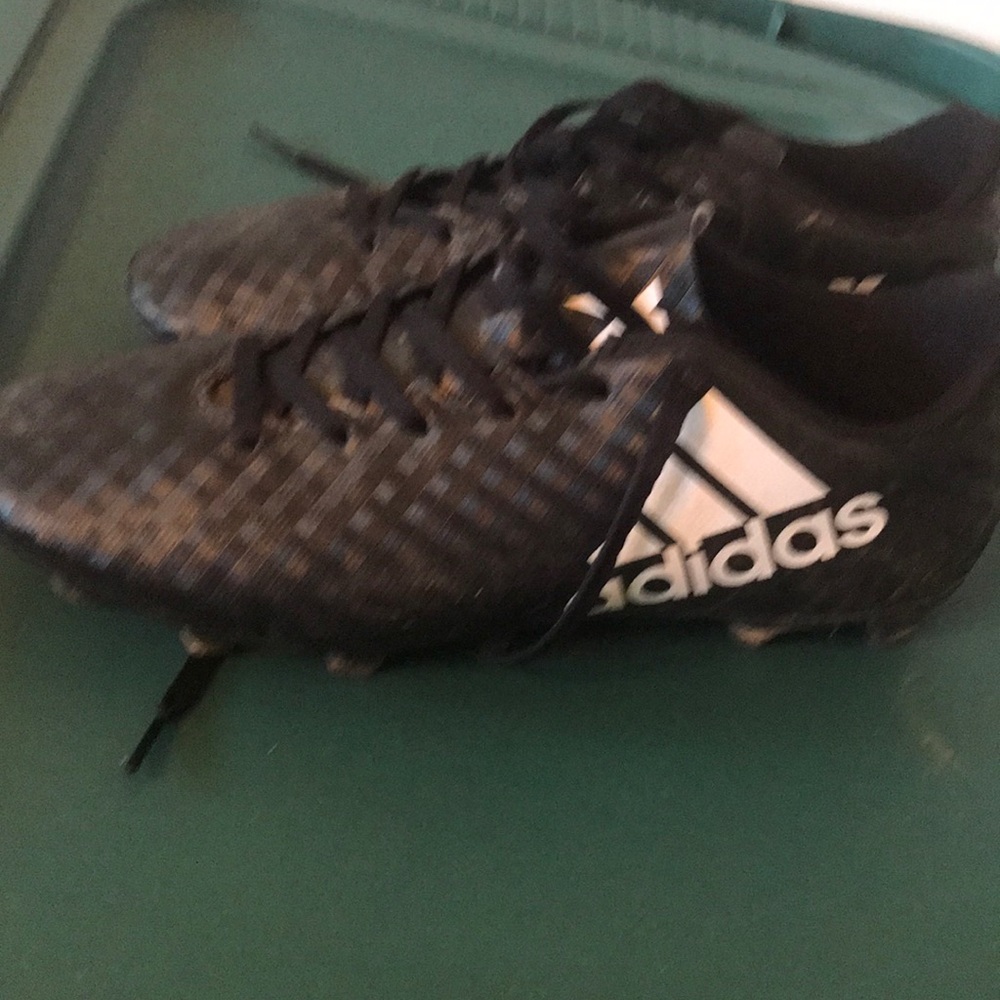 Men’s size 8 cleats Adidas